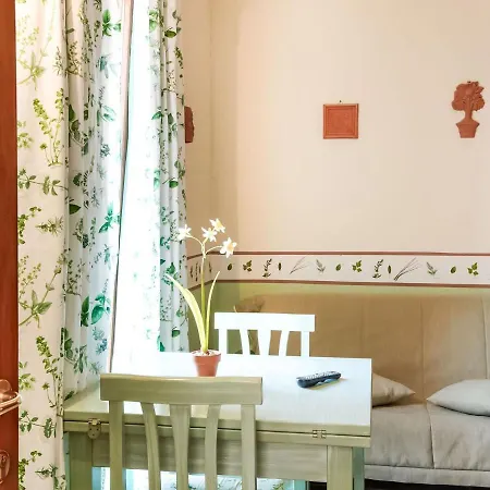 Vibrant Holiday In With Pool Tatil Evi Castiglione del Lago